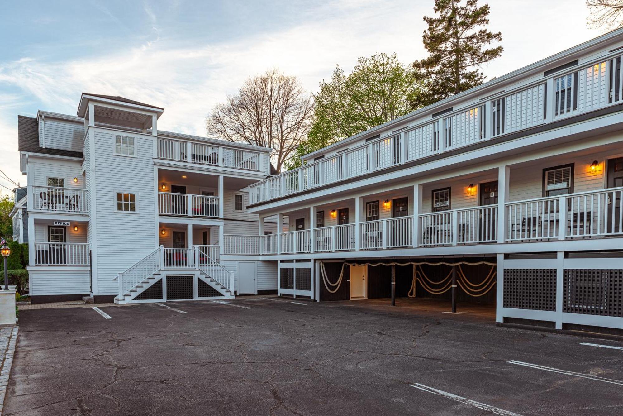Eagle House Motel Rockport